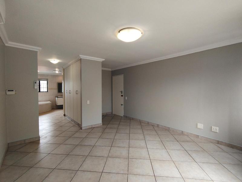 To Let 4 Bedroom Property for Rent in Waterkloof Ridge Gauteng