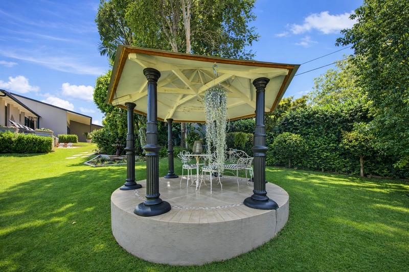 6 Bedroom Property for Sale in Lukasrand Gauteng