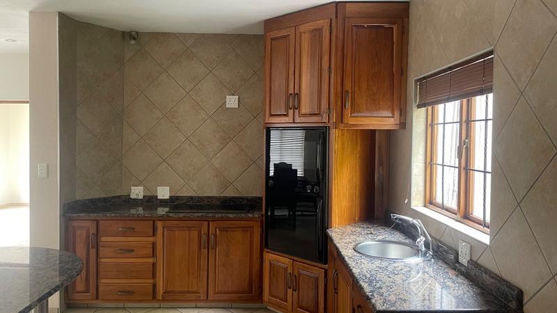 To Let 3 Bedroom Property for Rent in Eldo Manor Gauteng