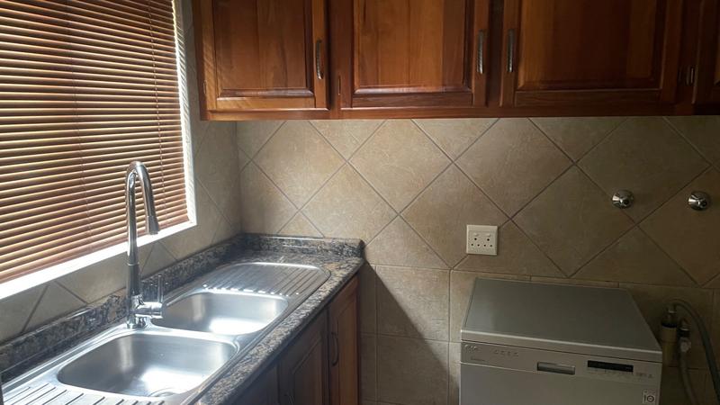 To Let 3 Bedroom Property for Rent in Eldo Manor Gauteng