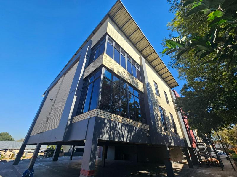 Commercial Property for Sale in Die Hoewes Gauteng