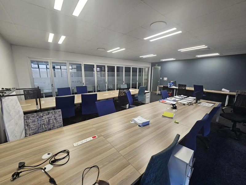 Commercial Property for Sale in Die Hoewes Gauteng