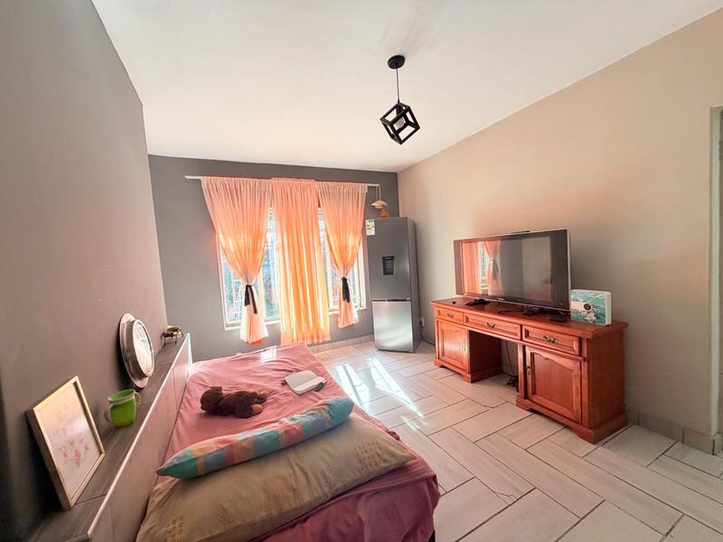 3 Bedroom Property for Sale in Vanderbijlpark Cw 6 Gauteng