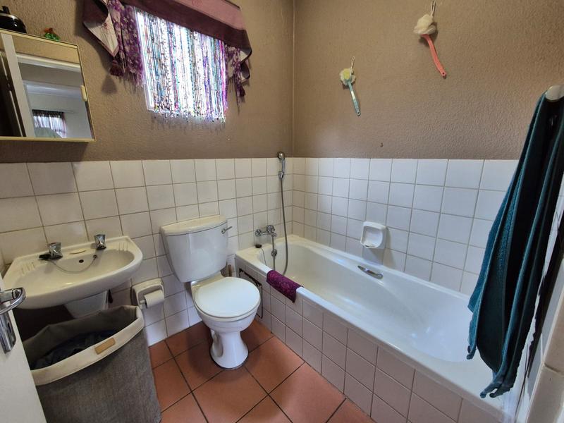 2 Bedroom Property for Sale in Florentia Gauteng