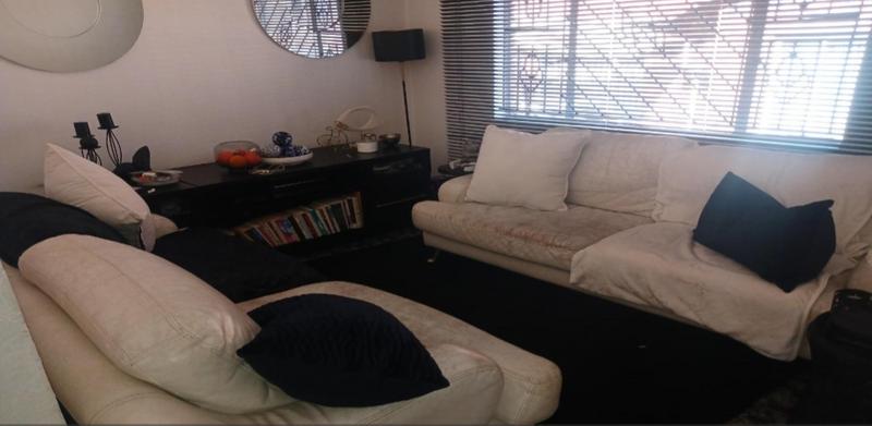 3 Bedroom Property for Sale in Mondeor Gauteng