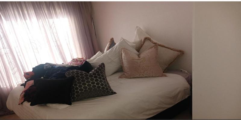 3 Bedroom Property for Sale in Mondeor Gauteng