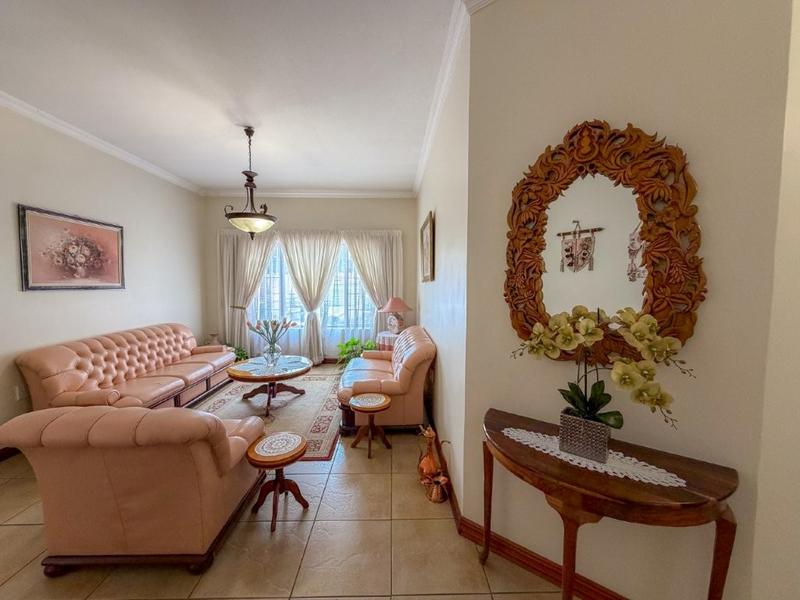 4 Bedroom Property for Sale in Midfield Estate Gauteng