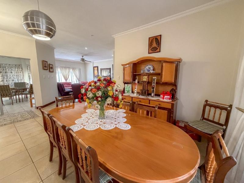 4 Bedroom Property for Sale in Midfield Estate Gauteng