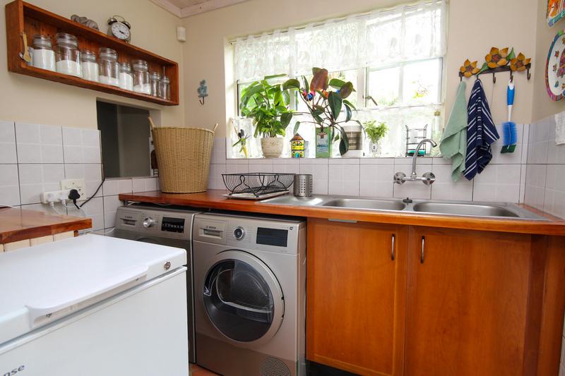 4 Bedroom Property for Sale in Rooihuiskraal North Gauteng