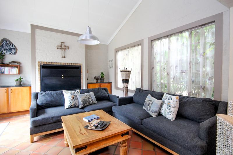 4 Bedroom Property for Sale in Rooihuiskraal North Gauteng