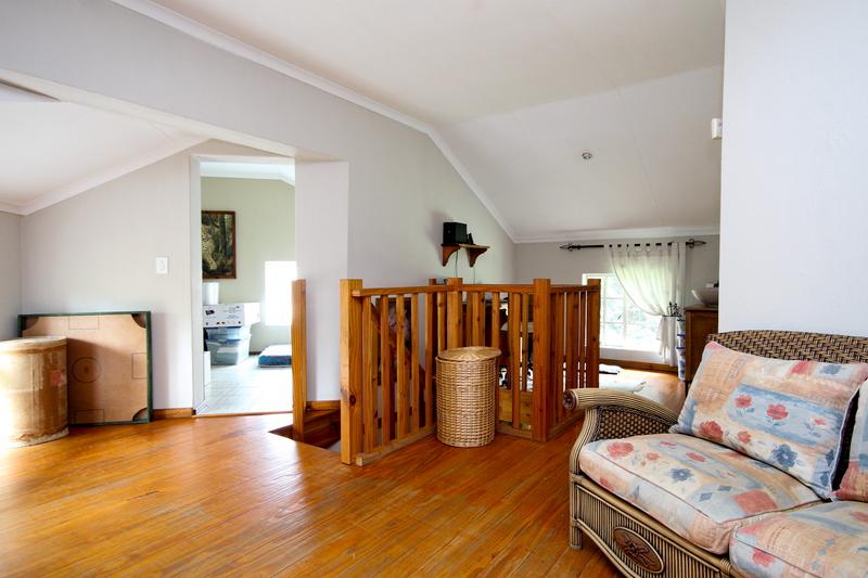 4 Bedroom Property for Sale in Rooihuiskraal North Gauteng