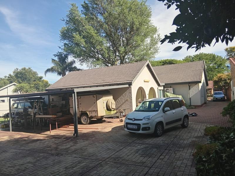 3 Bedroom Property for Sale in Wierda Park Gauteng