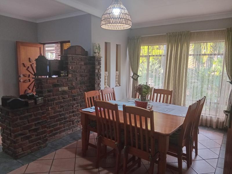 4 Bedroom Property for Sale in Wierda Park Gauteng