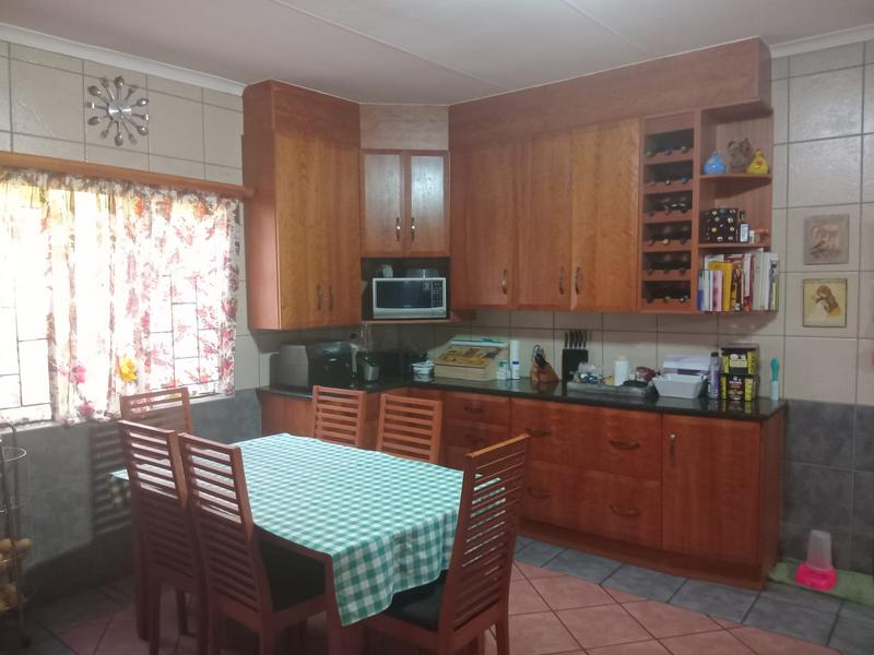 4 Bedroom Property for Sale in Wierda Park Gauteng