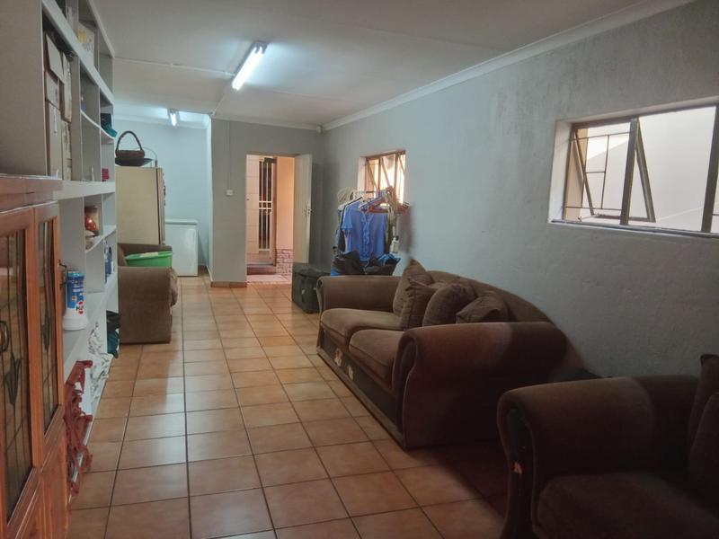 4 Bedroom Property for Sale in Wierda Park Gauteng