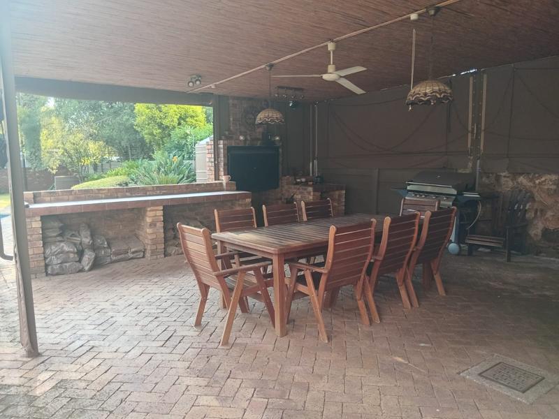 4 Bedroom Property for Sale in Wierda Park Gauteng