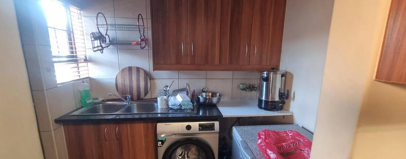 4 Bedroom Property for Sale in Amberfield Gauteng