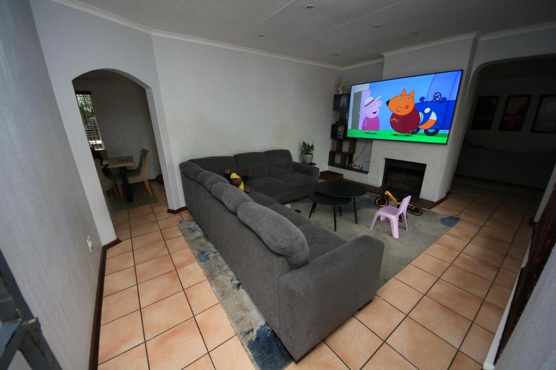 3 Bedroom Property for Sale in Northwold Gauteng