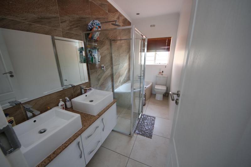 3 Bedroom Property for Sale in River Club Gauteng