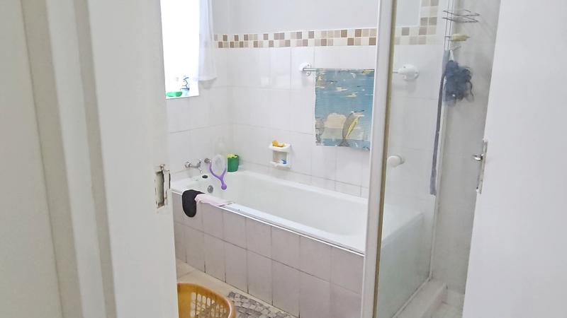 3 Bedroom Property for Sale in Three Rivers Gauteng