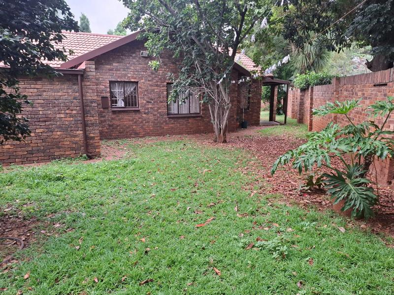 3 Bedroom Property for Sale in Faerie Glen Gauteng