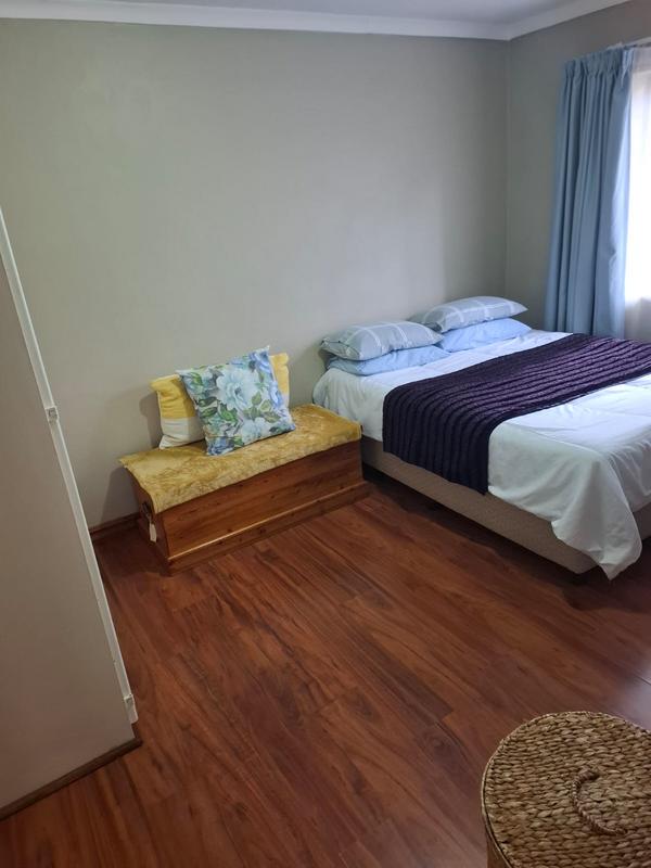 3 Bedroom Property for Sale in Faerie Glen Gauteng