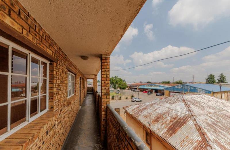 To Let 1 Bedroom Property for Rent in Randfontein Gauteng
