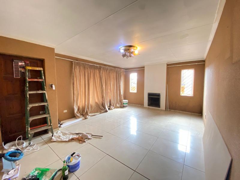 3 Bedroom Property for Sale in Kagiso Gauteng