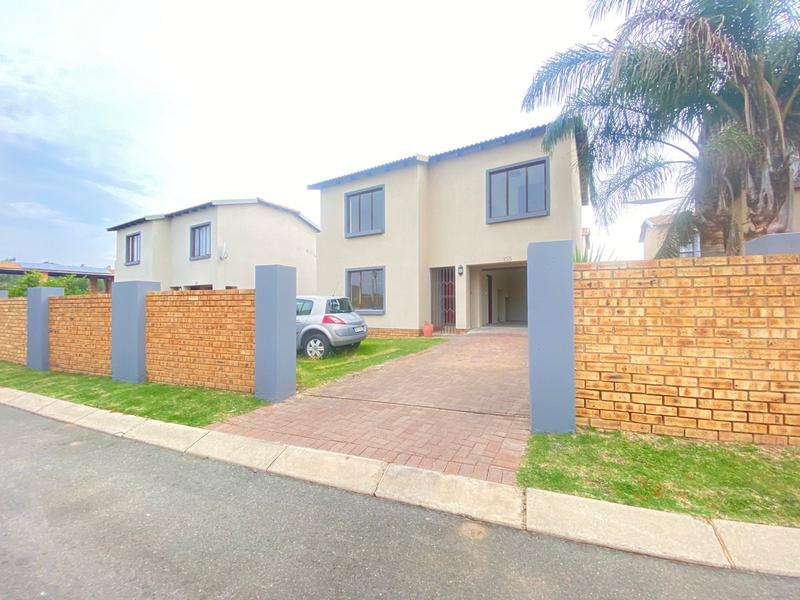 3 Bedroom Property for Sale in Krugersdorp Gauteng