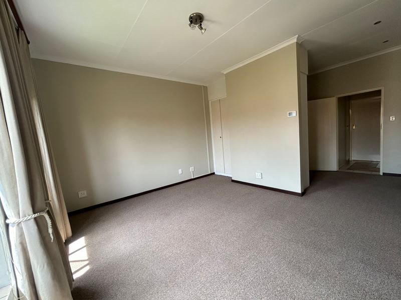 To Let 3 Bedroom Property for Rent in Olympus AH Gauteng