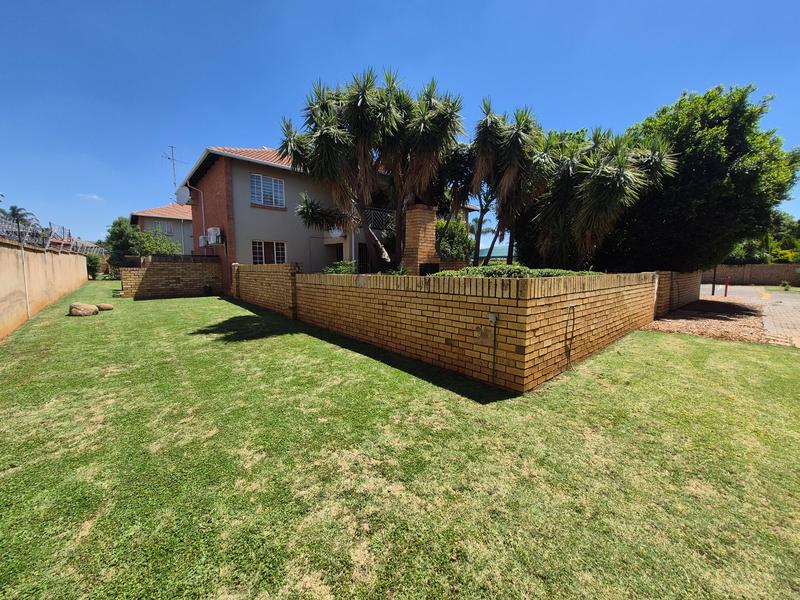 2 Bedroom Property for Sale in Montana Gauteng
