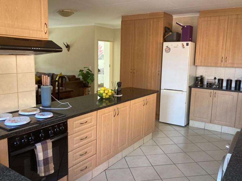 To Let 3 Bedroom Property for Rent in Hazeldean Gauteng