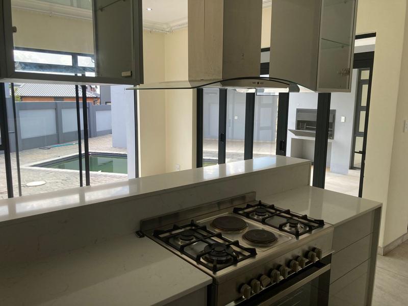 5 Bedroom Property for Sale in Six Fountains Residential Estate Gauteng