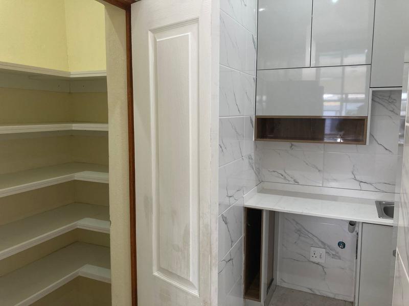 5 Bedroom Property for Sale in Six Fountains Residential Estate Gauteng