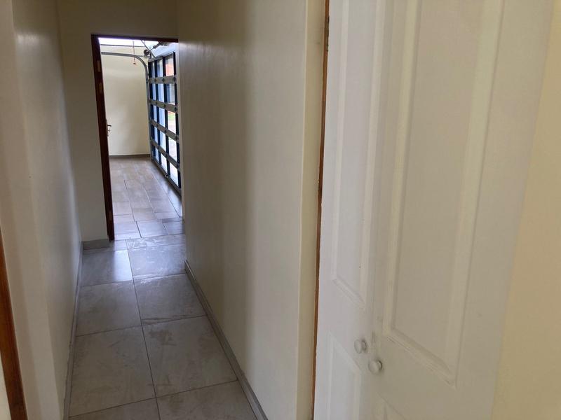 5 Bedroom Property for Sale in Six Fountains Residential Estate Gauteng