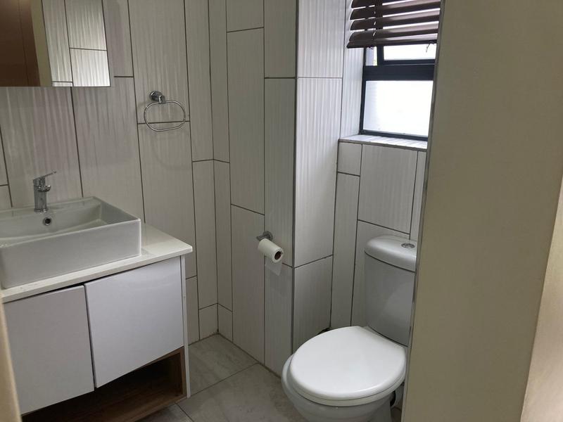 5 Bedroom Property for Sale in Six Fountains Residential Estate Gauteng