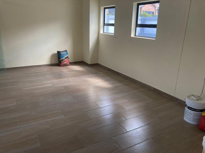 5 Bedroom Property for Sale in Six Fountains Residential Estate Gauteng