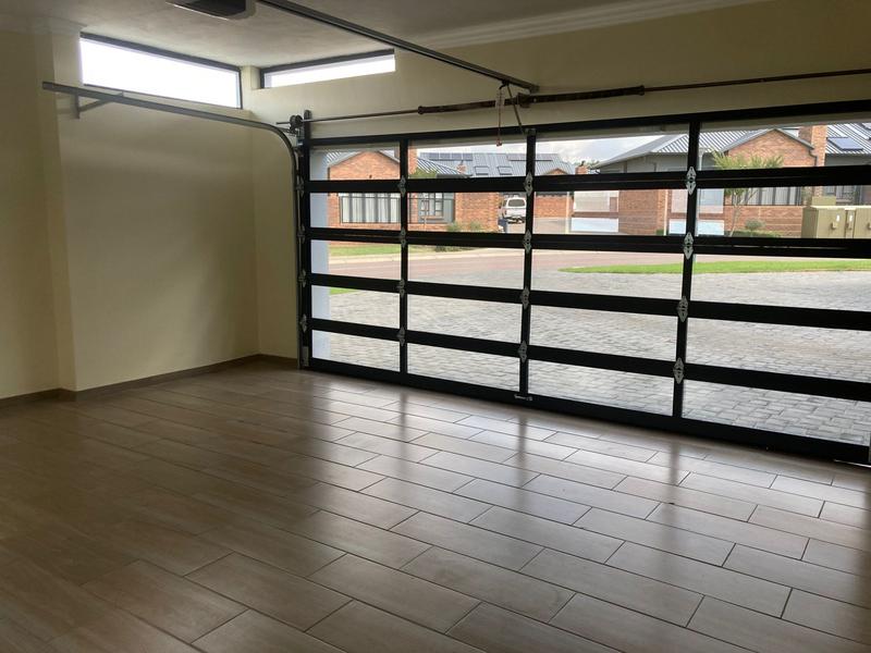 5 Bedroom Property for Sale in Six Fountains Residential Estate Gauteng