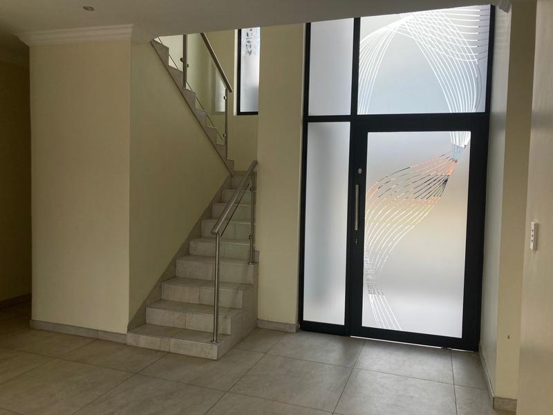 5 Bedroom Property for Sale in Six Fountains Residential Estate Gauteng