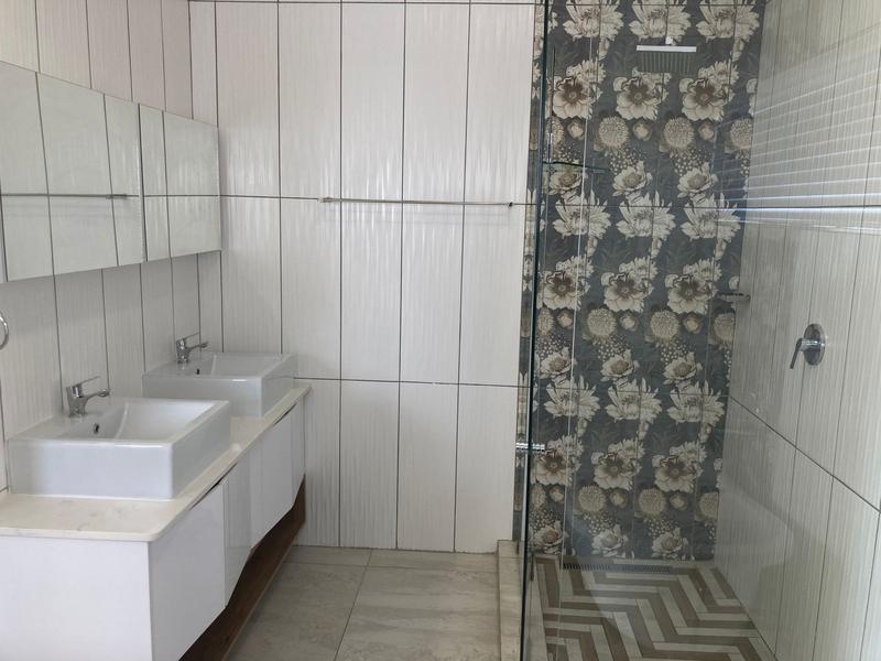 5 Bedroom Property for Sale in Six Fountains Residential Estate Gauteng