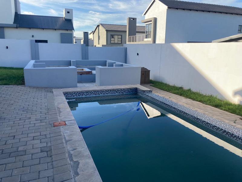 4 Bedroom Property for Sale in Six Fountains Residential Estate Gauteng