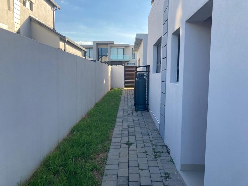 4 Bedroom Property for Sale in Six Fountains Residential Estate Gauteng