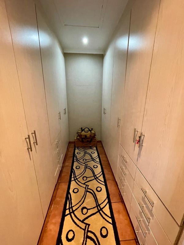 3 Bedroom Property for Sale in Kenmare Gauteng