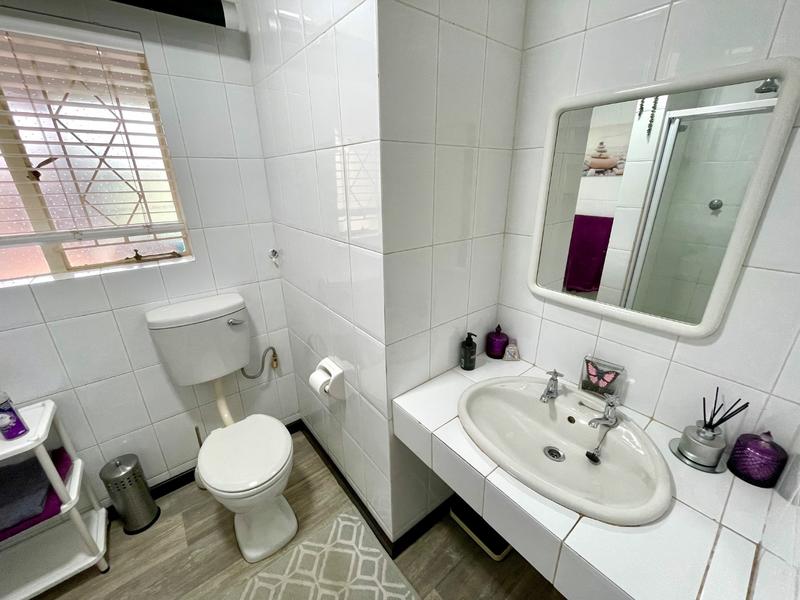 3 Bedroom Property for Sale in Kenmare Gauteng