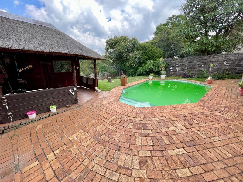 3 Bedroom Property for Sale in Kenmare Gauteng