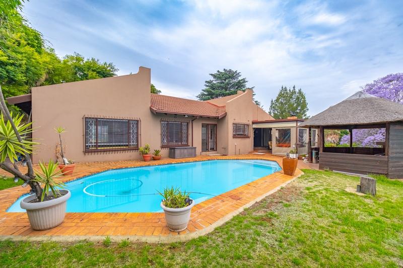 3 Bedroom Property for Sale in Kenmare Gauteng