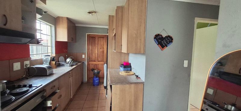 3 Bedroom Property for Sale in Terenure Gauteng