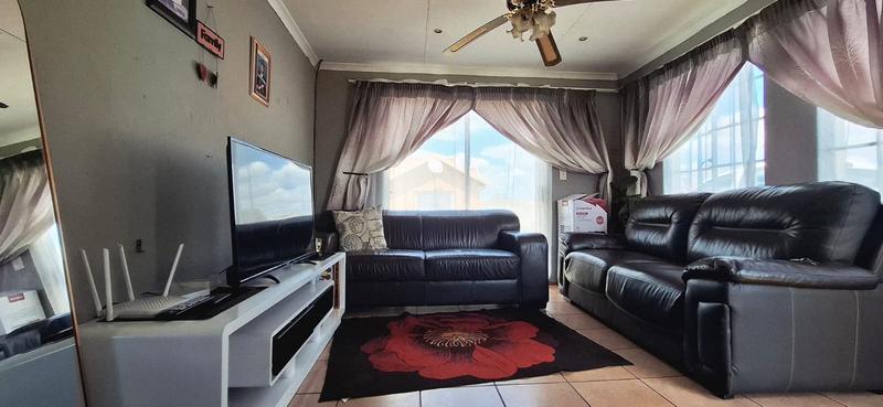 3 Bedroom Property for Sale in Terenure Gauteng