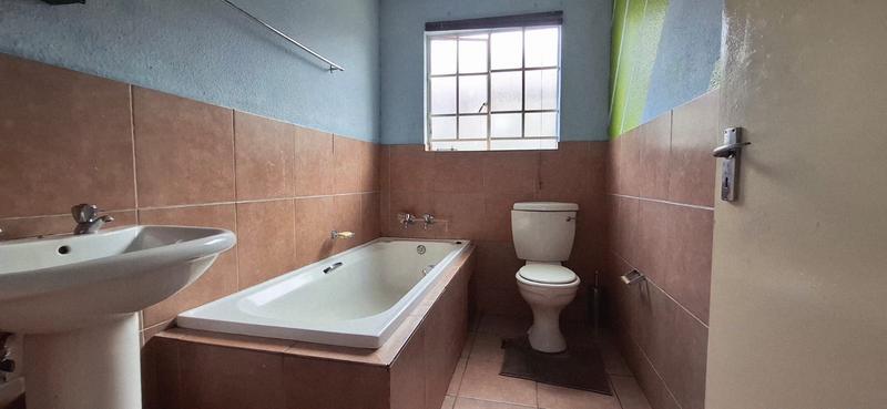 3 Bedroom Property for Sale in Terenure Gauteng