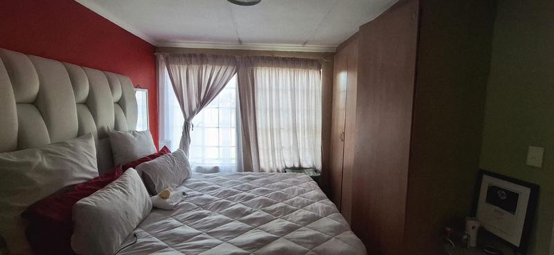 3 Bedroom Property for Sale in Terenure Gauteng